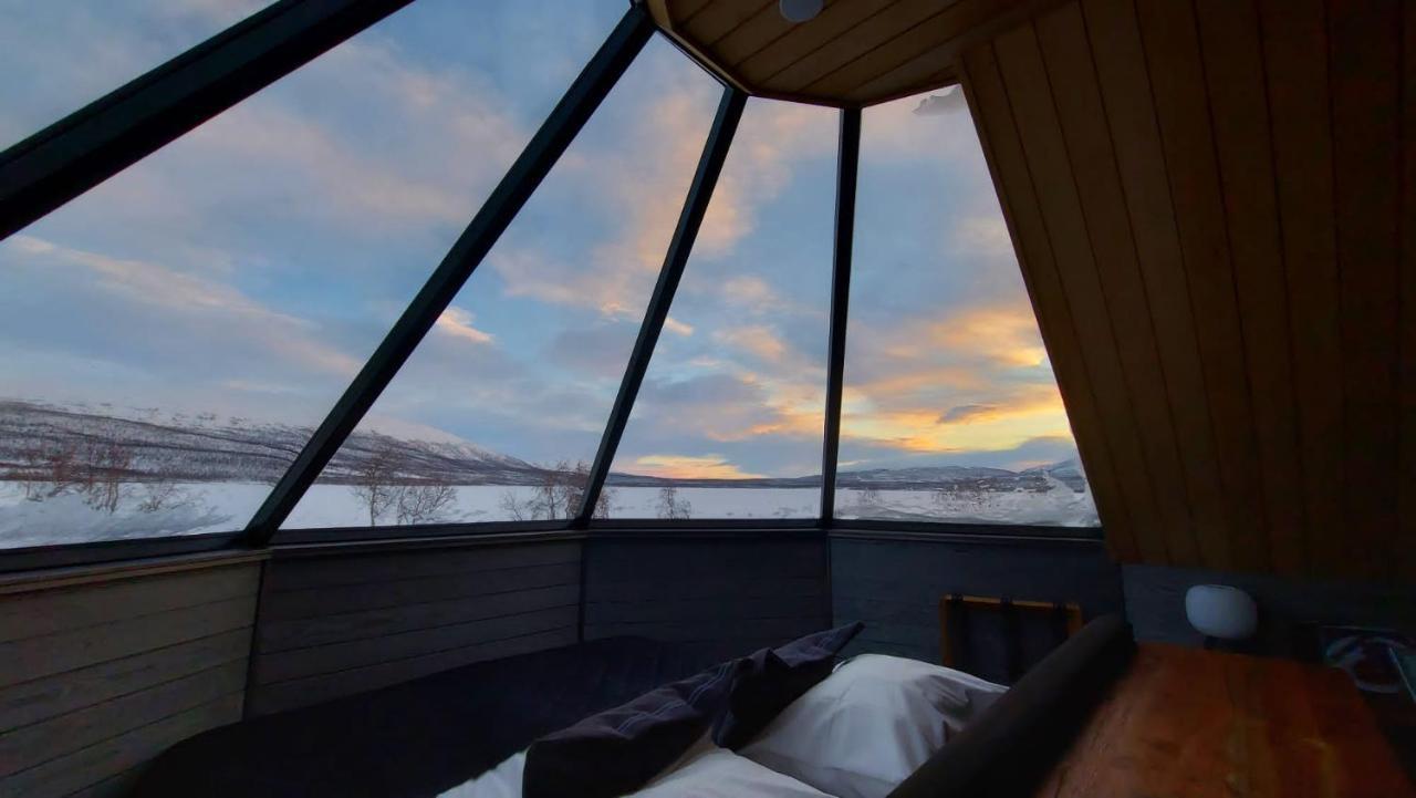 קילפיסיארבי Arctic Land Adventure Glass Igloos מראה חיצוני תמונה