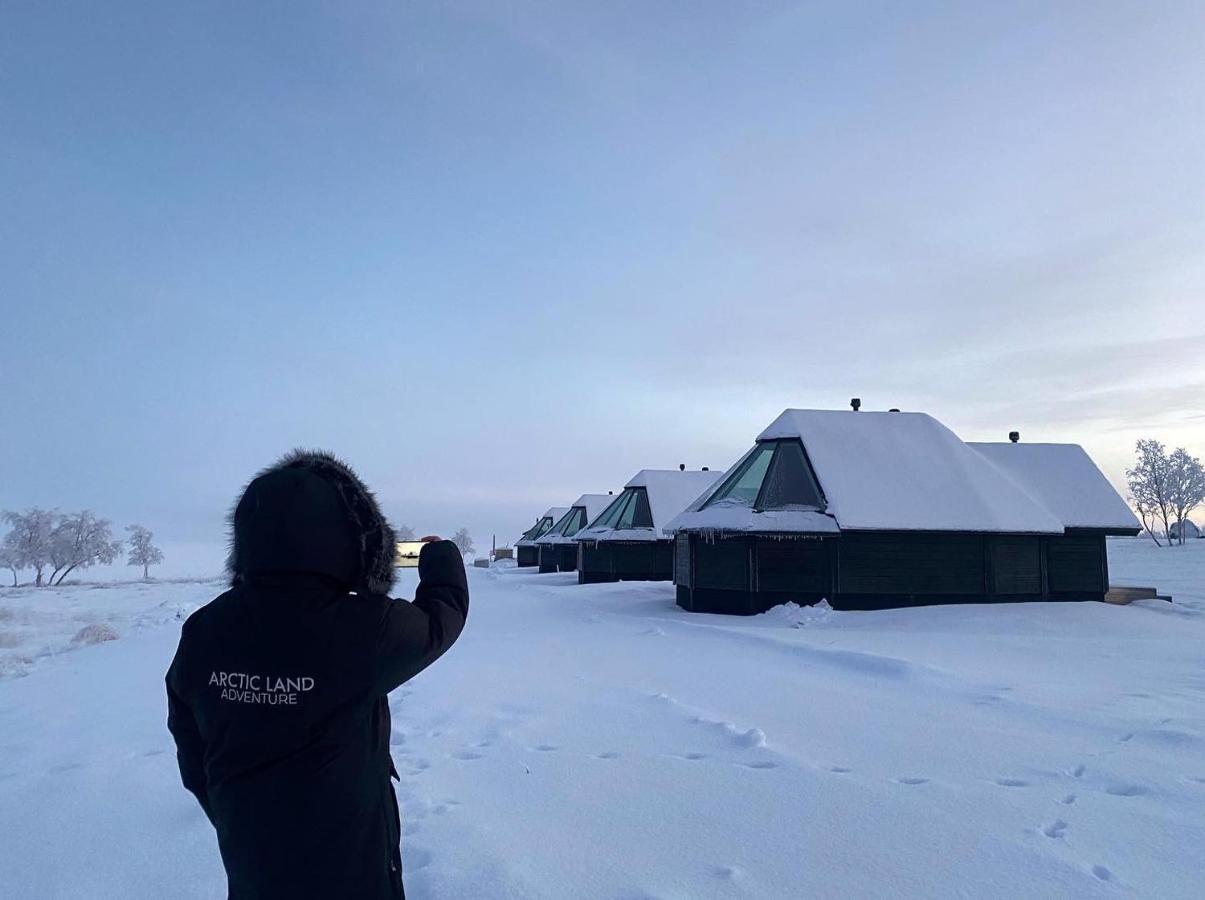 קילפיסיארבי Arctic Land Adventure Glass Igloos מראה חיצוני תמונה